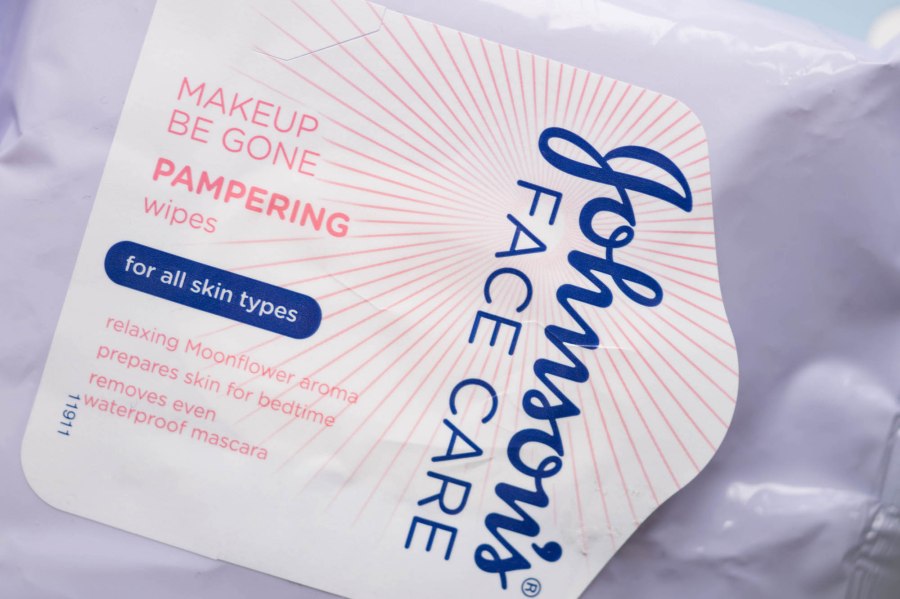 Johnsons Face Wipes web